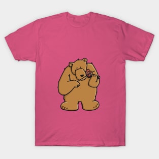 Bear plays Violin T-Shirt